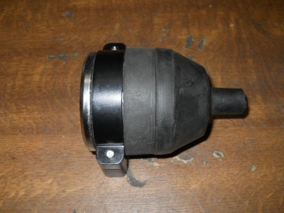 Tacho inkl. Gummitülle.jpg